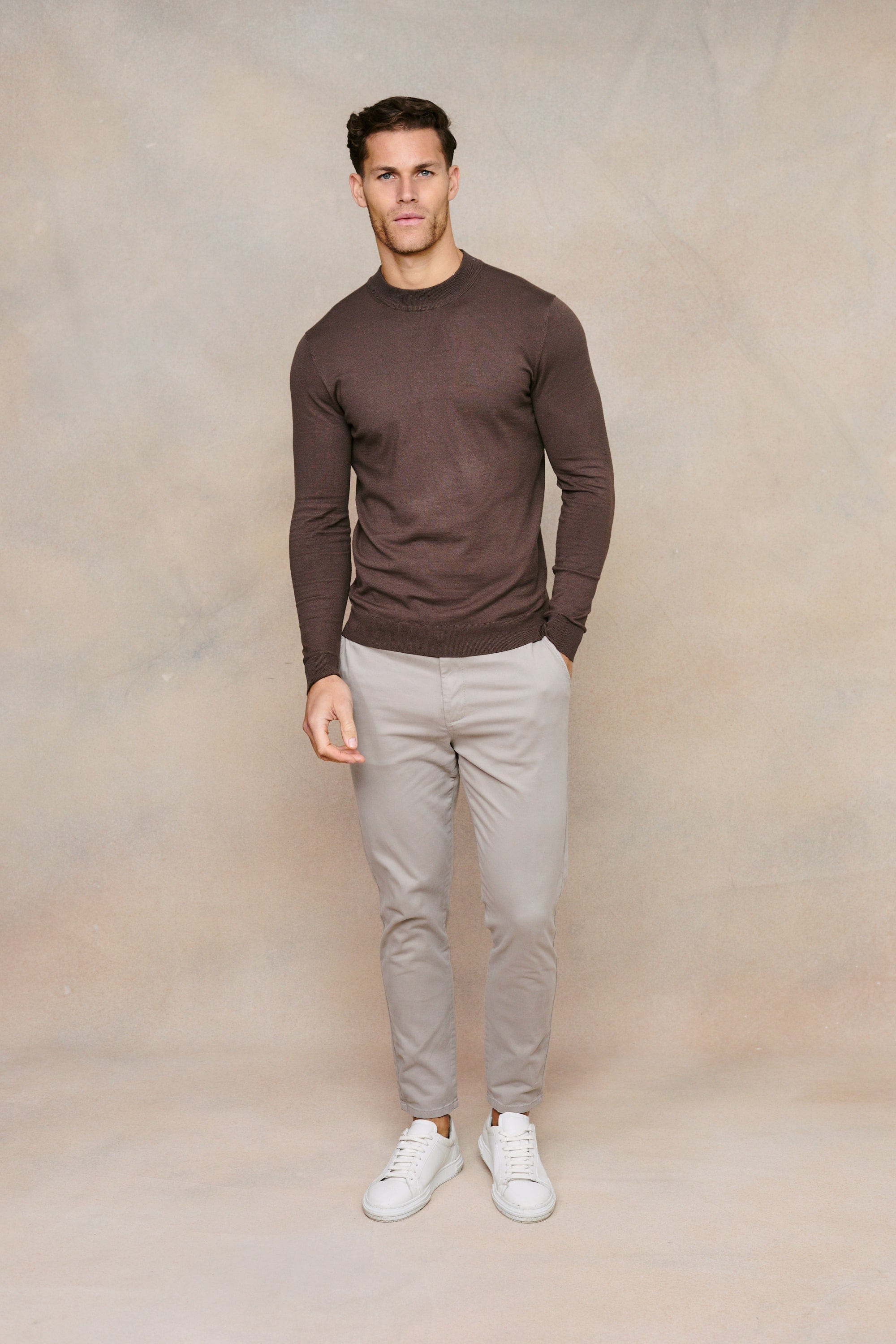 Brown Noah Lightweight Crew Neck Sweater
