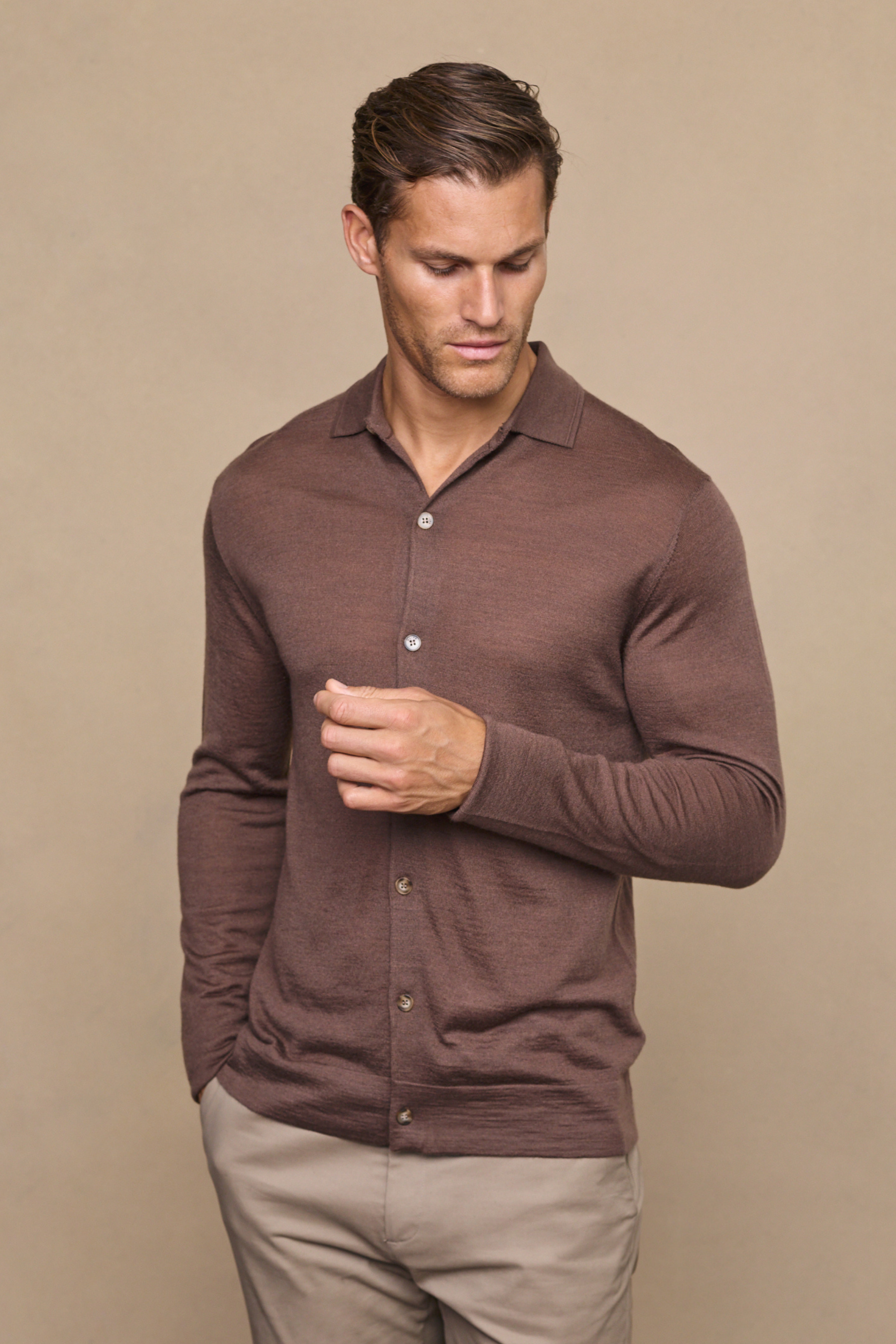 Mocha Edgar Fine Knit Shirt