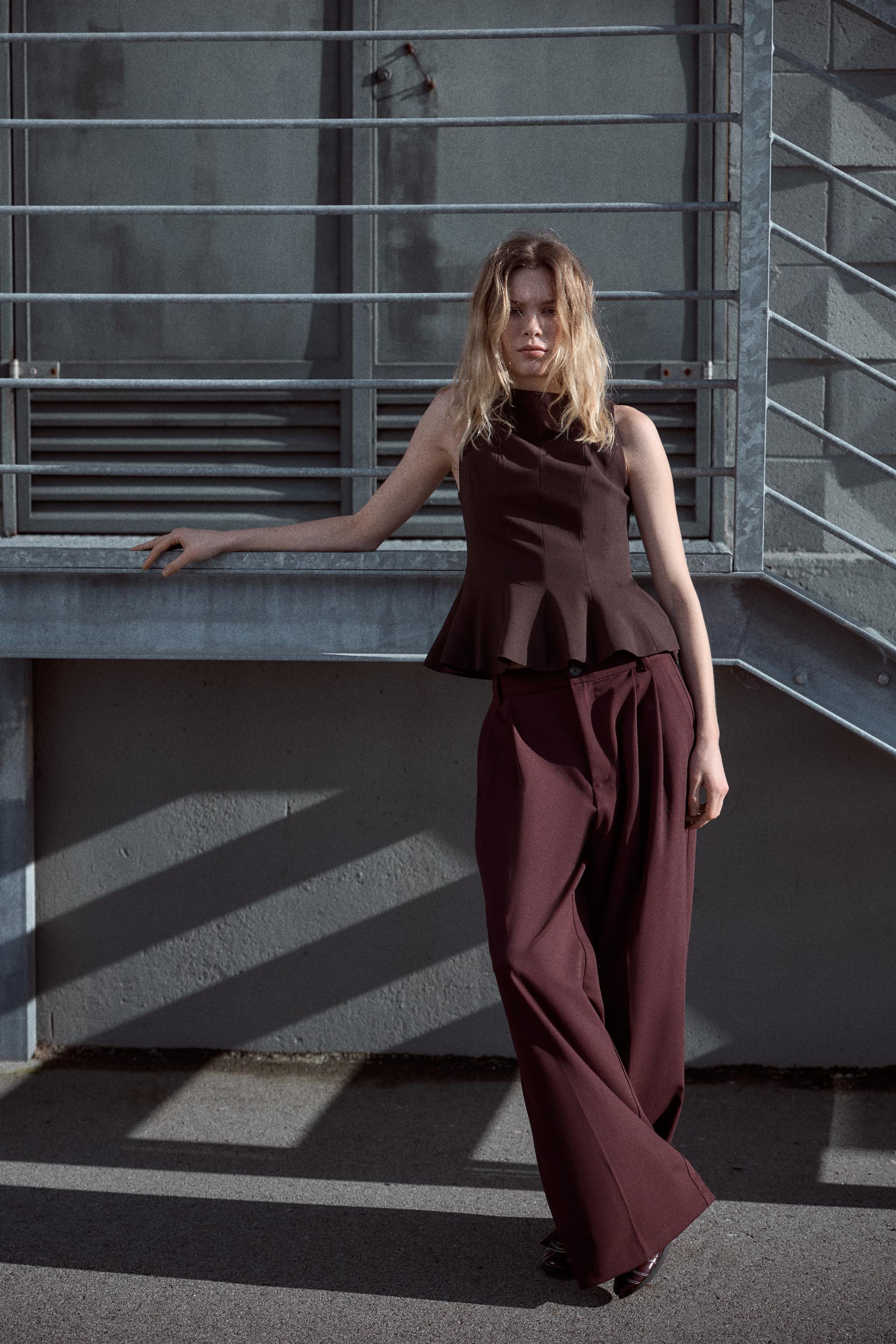 Women's Top — Parisia