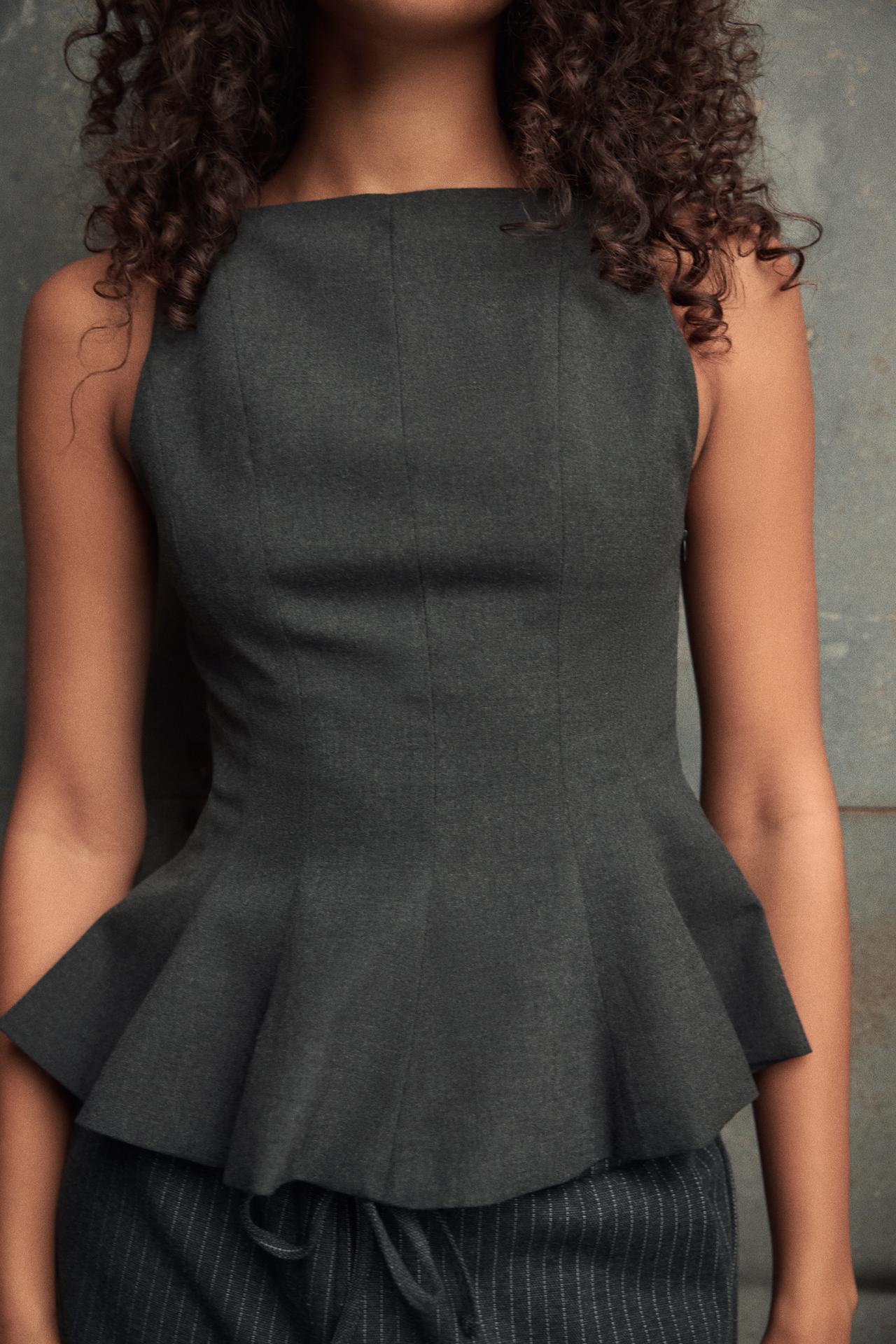 Women's Top — Parisia