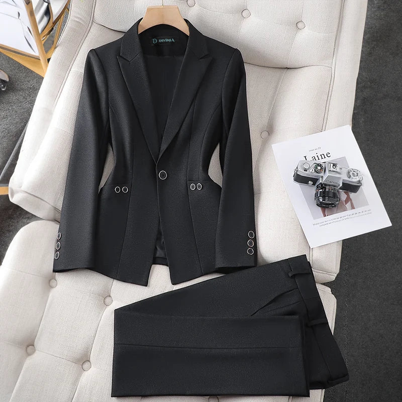 Women's Set — Tiya